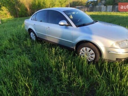 Фольксваген Пассат 2004 в Краматорске на Automoto.ua Серый Фольксваген Пассат, объемом двигателя 1.78 л и пробегом 150 тыс. км за 5500 $, фото 1 на Automoto.ua