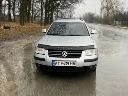 Серый Фольксваген Пассат, объемом двигателя 1.6 л и пробегом 390 тыс. км за 3550 $, фото 1 на Automoto.ua