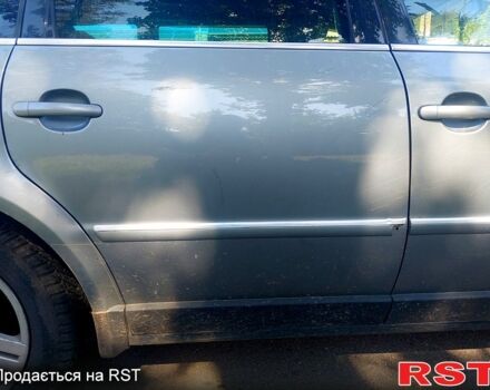 Серый Фольксваген Пассат, объемом двигателя 1.9 л и пробегом 340 тыс. км за 4500 $, фото 1 на Automoto.ua