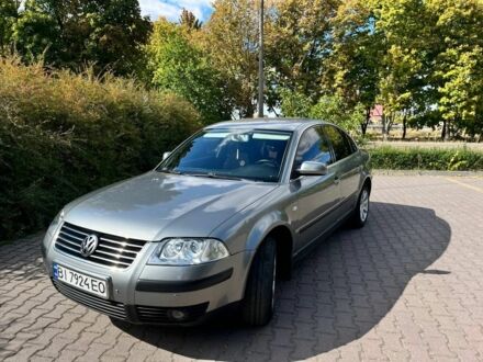 Фольксваген Пассат 2004 в Миргороде на Automoto.ua Серый Фольксваген Пассат, объемом двигателя 1.9 л и пробегом 332 тыс. км за 4700 $, фото 1 на Automoto.ua