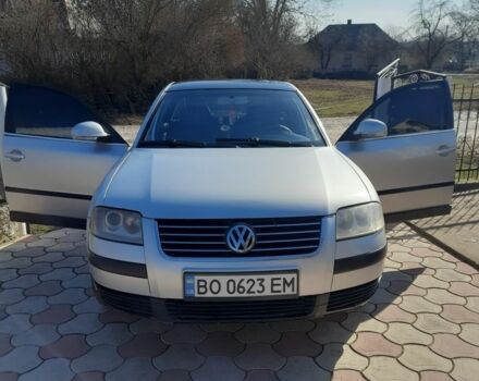 Сірий Фольксваген Пассат, об'ємом двигуна 1.8 л та пробігом 284 тис. км за 3800 $, фото 1 на Automoto.ua