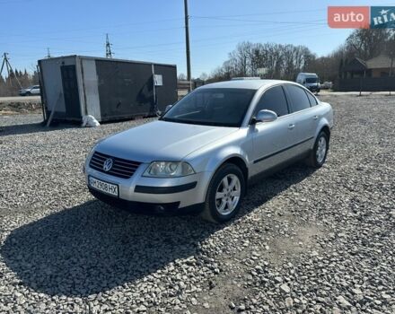 Серый Фольксваген Пассат, объемом двигателя 1.78 л и пробегом 193 тыс. км за 6000 $, фото 1 на Automoto.ua
