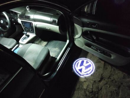 Фольксваген Пассат 2004 в Полтаве на Automoto.ua Серый Фольксваген Пассат, объемом двигателя 1.8 л и пробегом 350 тыс. км за 4500 $, фото 1 на Automoto.ua