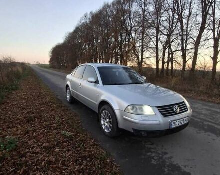 Сірий Фольксваген Пассат, об'ємом двигуна 1.8 л та пробігом 312 тис. км за 4600 $, фото 1 на Automoto.ua