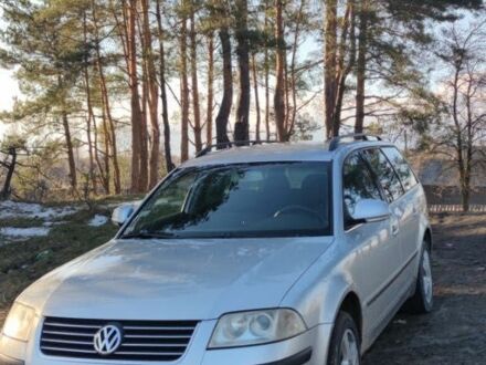 Серый Фольксваген Пассат, объемом двигателя 1.9 л и пробегом 300 тыс. км за 1600 $, фото 1 на Automoto.ua