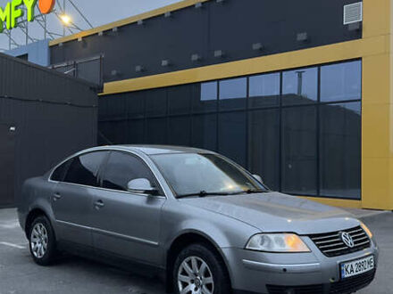 Серый Фольксваген Пассат, объемом двигателя 1.78 л и пробегом 280 тыс. км за 4200 $, фото 1 на Automoto.ua