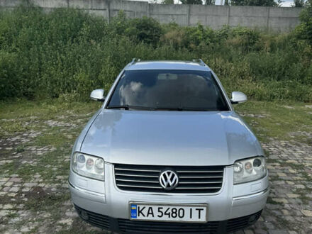 Фольксваген Пассат 2004 в Василькове на Automoto.ua Серый Фольксваген Пассат, объемом двигателя 2.5 л и пробегом 365 тыс. км за 4500 $, фото 1 на Automoto.ua
