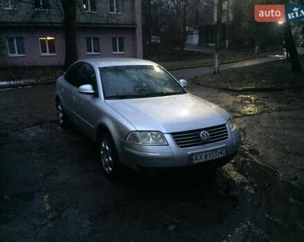 Серый Фольксваген Пассат, объемом двигателя 1.78 л и пробегом 280 тыс. км за 4300 $, фото 1 на Automoto.ua