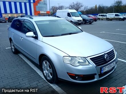 Серый Фольксваген Пассат, объемом двигателя 1.6 л и пробегом 247 тыс. км за 5750 $, фото 1 на Automoto.ua