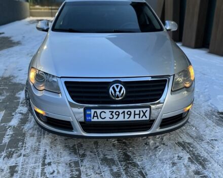 Серый Фольксваген Пассат, объемом двигателя 2 л и пробегом 318 тыс. км за 6000 $, фото 1 на Automoto.ua