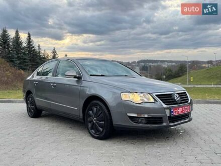 Серый Фольксваген Пассат, объемом двигателя 1.6 л и пробегом 185 тыс. км за 5950 $, фото 1 на Automoto.ua