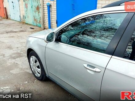 Сірий Фольксваген Пассат, об'ємом двигуна 1.6 л та пробігом 171 тис. км за 6500 $, фото 1 на Automoto.ua