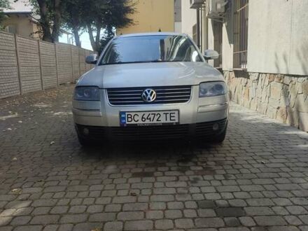 Серый Фольксваген Пассат, объемом двигателя 1.8 л и пробегом 240 тыс. км за 5300 $, фото 1 на Automoto.ua