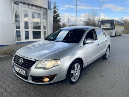 Фольксваген Пассат 2005 у Тульчине на Automoto.ua Сірий Фольксваген Пассат, об'ємом двигуна 2 л та пробігом 400 тис. км за 2650 $, фото 1 на Automoto.ua