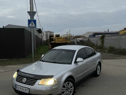 Серый Фольксваген Пассат, объемом двигателя 1.8 л и пробегом 218 тыс. км за 4000 $, фото 1 на Automoto.ua