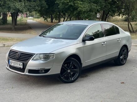 Сірий Фольксваген Пассат, об'ємом двигуна 2 л та пробігом 322 тис. км за 5600 $, фото 1 на Automoto.ua