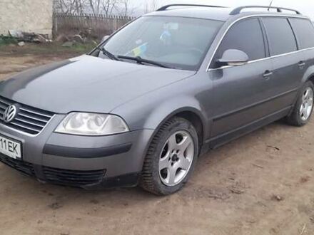Фольксваген Пассат 2005 в Песчанке на Automoto.ua Серый Фольксваген Пассат, объемом двигателя 2 л и пробегом 415 тыс. км за 5700 $, фото 1 на Automoto.ua