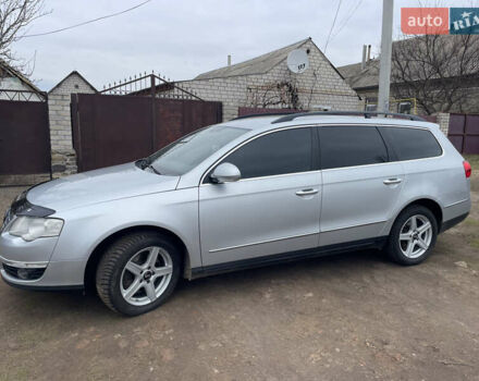 Серый Фольксваген Пассат, объемом двигателя 1.97 л и пробегом 265 тыс. км за 6500 $, фото 1 на Automoto.ua