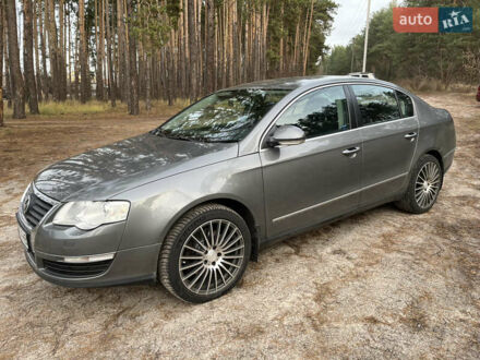 Серый Фольксваген Пассат, объемом двигателя 1.98 л и пробегом 285 тыс. км за 7000 $, фото 1 на Automoto.ua