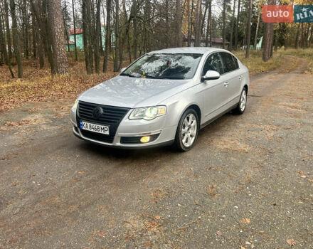 Фольксваген Пассат 2005 в Глухове на Automoto.ua Серый Фольксваген Пассат, объемом двигателя 1.98 л и пробегом 302 тыс. км за 6000 $, фото 1 на Automoto.ua