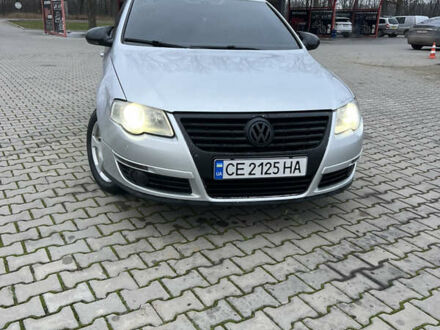 Серый Фольксваген Пассат, объемом двигателя 1.97 л и пробегом 330 тыс. км за 4450 $, фото 1 на Automoto.ua