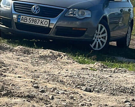 Сірий Фольксваген Пассат, об'ємом двигуна 1.6 л та пробігом 235 тис. км за 5600 $, фото 1 на Automoto.ua