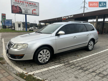 Фольксваген Пассат 2005 в Вишневом на Automoto.ua Серый Фольксваген Пассат, объемом двигателя 1.9 л и пробегом 325 тыс. км за 6000 $, фото 1 на Automoto.ua