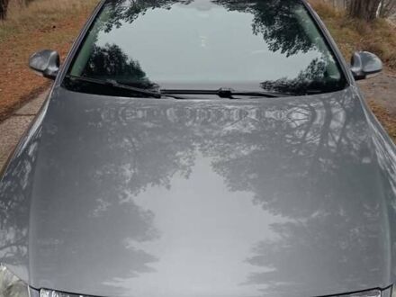 Серый Фольксваген Пассат, объемом двигателя 1.97 л и пробегом 280 тыс. км за 5600 $, фото 1 на Automoto.ua