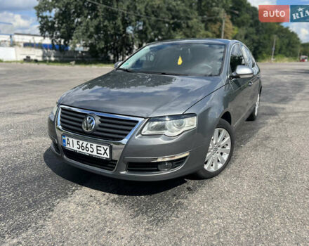 Сірий Фольксваген Пассат, об'ємом двигуна 1.6 л та пробігом 216 тис. км за 6700 $, фото 1 на Automoto.ua