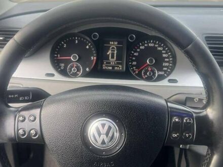 Сірий Фольксваген Пассат, об'ємом двигуна 1.97 л та пробігом 371 тис. км за 5100 $, фото 1 на Automoto.ua