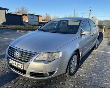 Серый Фольксваген Пассат, объемом двигателя 2 л и пробегом 400 тыс. км за 2350 $, фото 1 на Automoto.ua