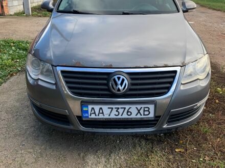 Серый Фольксваген Пассат, объемом двигателя 2 л и пробегом 341 тыс. км за 2996 $, фото 1 на Automoto.ua