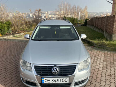 Серый Фольксваген Пассат, объемом двигателя 1.97 л и пробегом 350 тыс. км за 5600 $, фото 1 на Automoto.ua