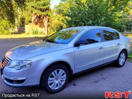 Серый Фольксваген Пассат, объемом двигателя 2 л и пробегом 206 тыс. км за 6000 $, фото 1 на Automoto.ua