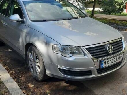 Серый Фольксваген Пассат, объемом двигателя 1.6 л и пробегом 165 тыс. км за 6500 $, фото 1 на Automoto.ua