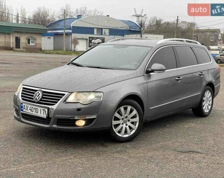 Сірий Фольксваген Пассат, об'ємом двигуна 1.6 л та пробігом 259 тис. км за 5200 $, фото 1 на Automoto.ua