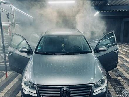 Серый Фольксваген Пассат, объемом двигателя 1.6 л и пробегом 173 тыс. км за 5800 $, фото 1 на Automoto.ua