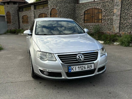 Серый Фольксваген Пассат, объемом двигателя 1.97 л и пробегом 327 тыс. км за 6300 $, фото 1 на Automoto.ua