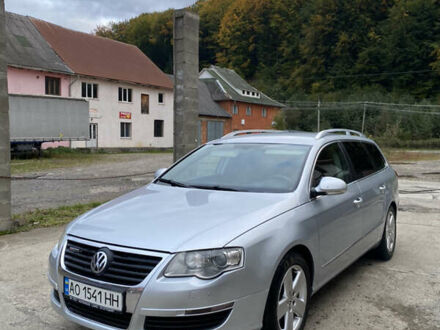Фольксваген Пассат 2006 в Тячеве на Automoto.ua Серый Фольксваген Пассат, объемом двигателя 2 л и пробегом 294 тыс. км за 6300 $, фото 1 на Automoto.ua