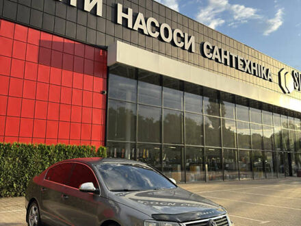 Сірий Фольксваген Пассат, об'ємом двигуна 1.98 л та пробігом 268 тис. км за 7000 $, фото 1 на Automoto.ua