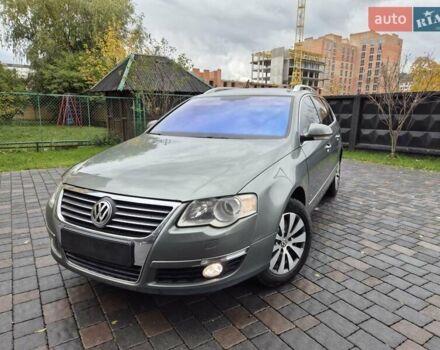 Серый Фольксваген Пассат, объемом двигателя 2 л и пробегом 282 тыс. км за 6300 $, фото 1 на Automoto.ua