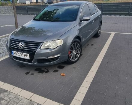 Сірий Фольксваген Пассат, об'ємом двигуна 2 л та пробігом 330 тис. км за 7200 $, фото 1 на Automoto.ua