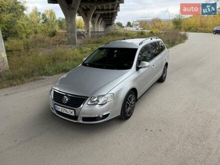 Серый Фольксваген Пассат, объемом двигателя 2 л и пробегом 380 тыс. км за 4999 $, фото 1 на Automoto.ua