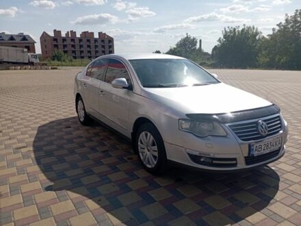 Сірий Фольксваген Пассат, об'ємом двигуна 2 л та пробігом 256 тис. км за 4300 $, фото 1 на Automoto.ua