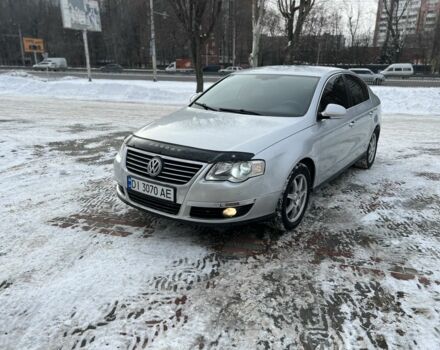 Серый Фольксваген Пассат, объемом двигателя 2 л и пробегом 268 тыс. км за 6300 $, фото 1 на Automoto.ua
