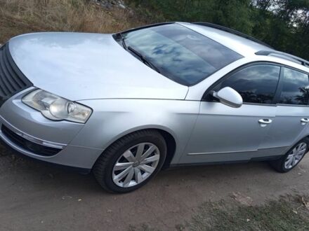 Фольксваген Пассат 2006 у Дніпро (Дніпропетровську) на Automoto.ua Сірий Фольксваген Пассат, об'ємом двигуна 2 л та пробігом 352 тис. км за 3950 $, фото 1 на Automoto.ua
