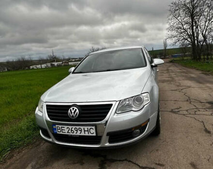 Серый Фольксваген Пассат, объемом двигателя 1.6 л и пробегом 240 тыс. км за 5300 $, фото 1 на Automoto.ua