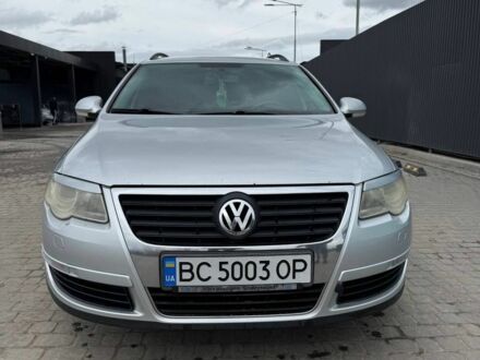 Серый Фольксваген Пассат, объемом двигателя 2 л и пробегом 265 тыс. км за 5500 $, фото 1 на Automoto.ua