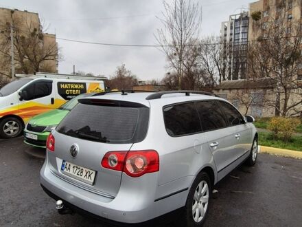 Серый Фольксваген Пассат, объемом двигателя 2 л и пробегом 198 тыс. км за 5400 $, фото 1 на Automoto.ua