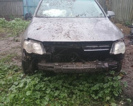 Серый Фольксваген Пассат, объемом двигателя 3 л и пробегом 290 тыс. км за 3200 $, фото 1 на Automoto.ua